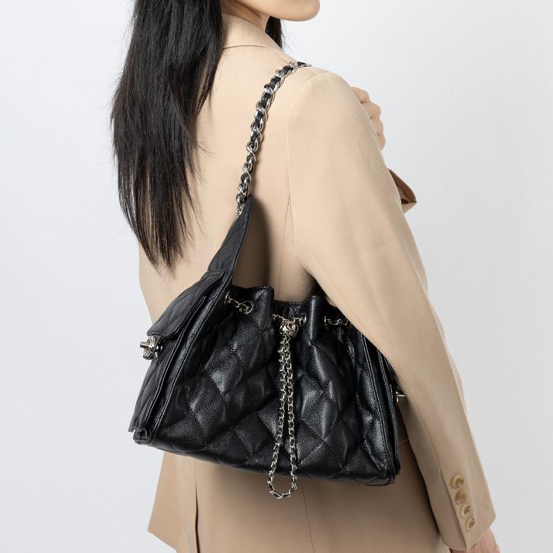 Genuine Leather Single-shoulder Underarm Bag Large-capacity Wandering Bag Bucket Drawstring Bag Chain Crossbody Bag