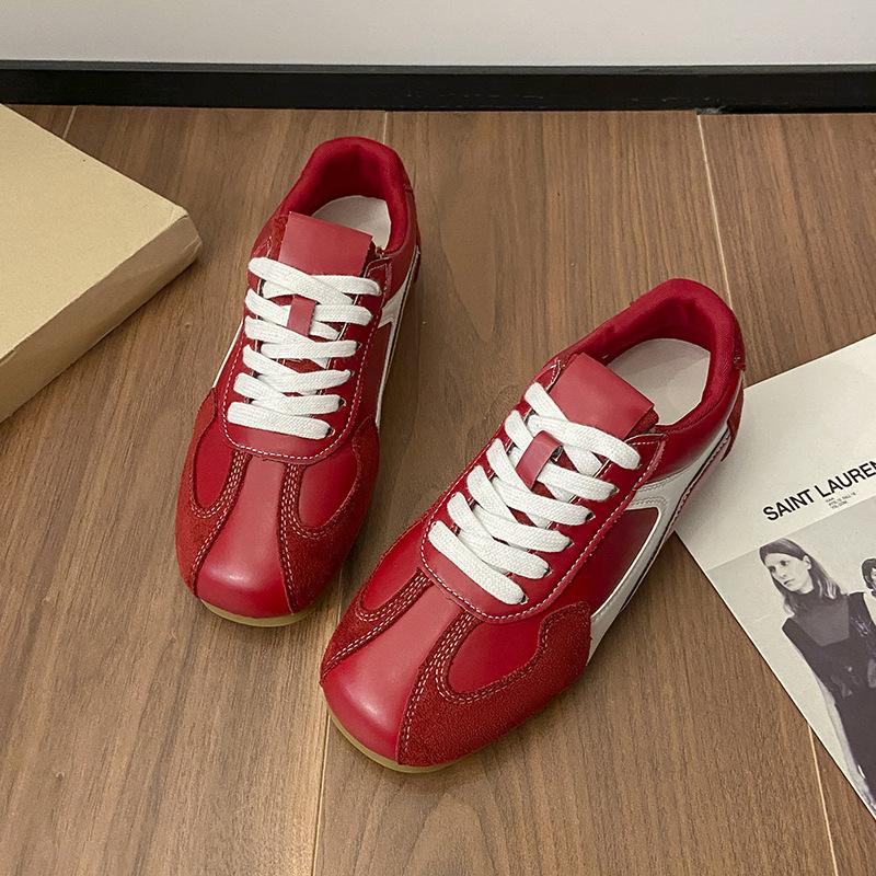 Niche Color Matching Inner Height Increase Moral Training Shoes Women's Shoes 2025 Autumn and Winter New Korean Casual Forrest Gump Shoes Boar