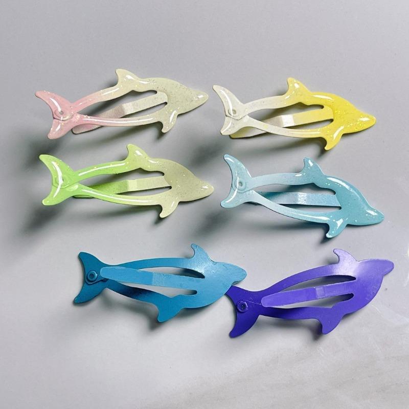 Women's Hair Accessories Gradient Multi Color Side Split Hair Clips Cute Dolphin Hair Claw Metal Animal Print Hair Clip for Girl
