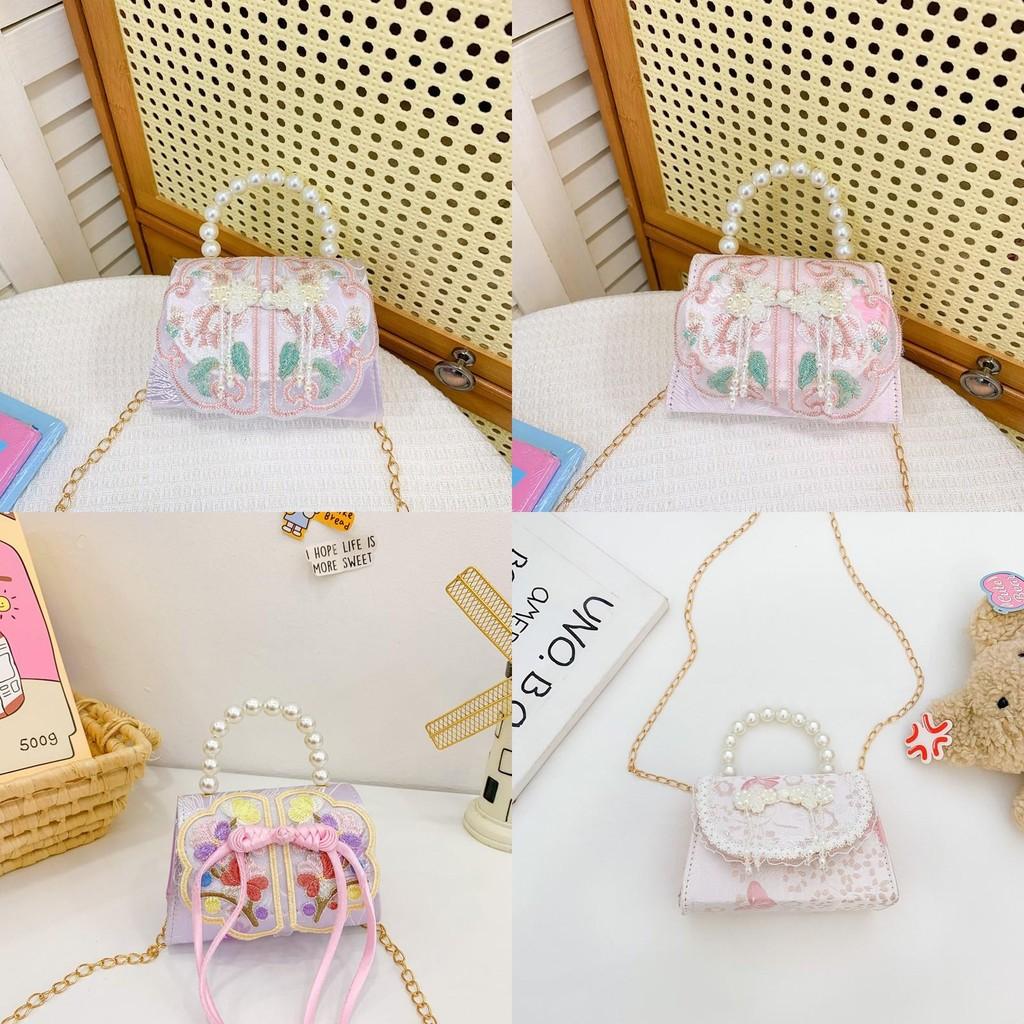 Trendy Kids Chain Shoulder Bag With Charming Bow And Breathable Pu Material