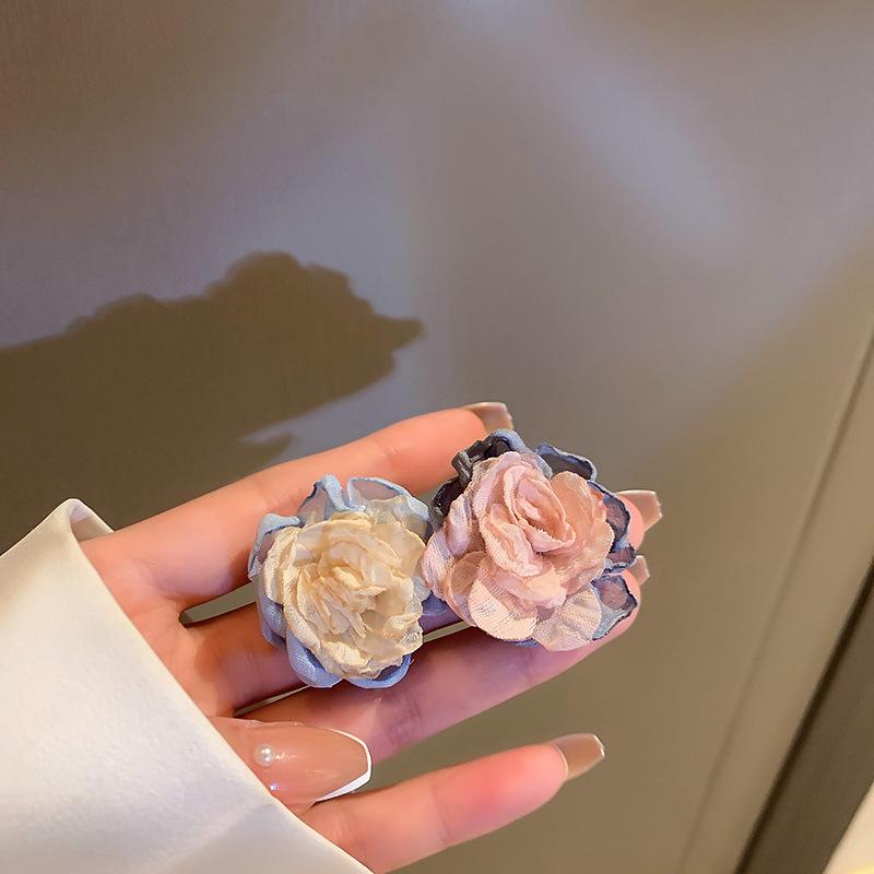 Eugen yarn temperament petal earrings ethnic style fashion retro stud earrings simple and versatile vacation style earrings women