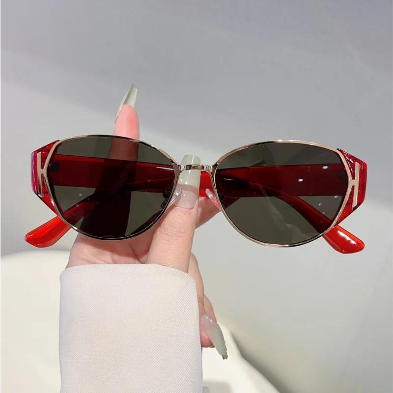 Sexy Vintage Cat Eye Sunglasses Women Men Punk Big Frame Luxury Designer Metal Eyewear Sun Glasses