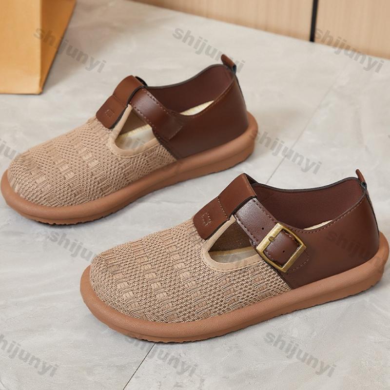 Fashion Women Flats 2025 Summer New Mesh Breathable Soft Sole Casual Shoes Fashion Metal Decoration Vintage Comfortable Non Slip Sandals