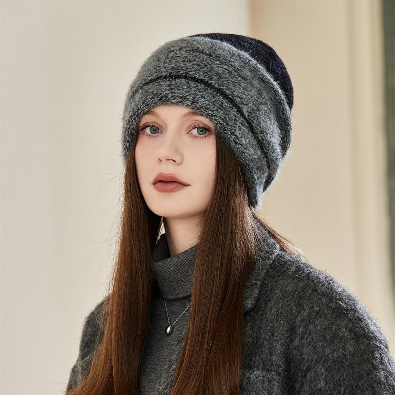 

Новая женская зимняя шапка из кроличьего меха, теплая шапка-бини для женщин, повседневная уличная вязаная шапка ONE SIZE чёрный