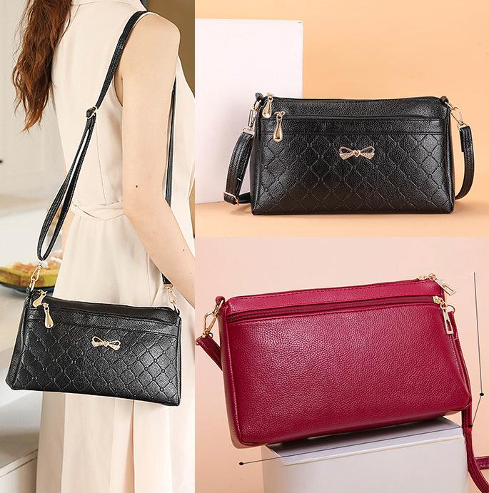 

New Fashion Underarm Bag Mother Old Women s Bag Trendy Crossbody Bag 28*7*17CM