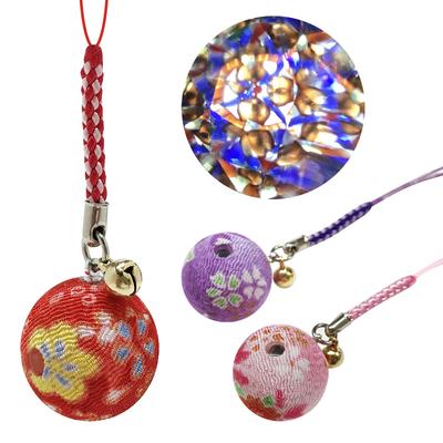 Set von 3 Chirimen Kaleidoskop-Netsuke Hergestellt in Japan mit einer japanischen Kirschblüte Perfekt für Japaner und (Rot, Rosa, Lila) - Muster.
