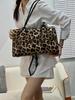 Crocodile Pattern Leather Tote: 2025 Large Capacity Handbag, Single Shoulder or Underarm Bag for Women.