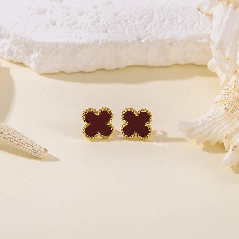 Titanium Steel Clover 13MM Stud Earrings, Stainless Steel Fadeless, Minimalist Versatile High-end Lucky Style