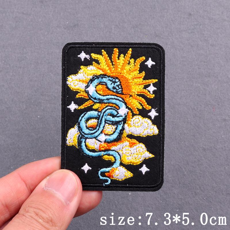 Sun/Moon Tarot Card Embroidery Patches For Clothing Hip-Hop Punk Style Patch Iron-On Patches DIY Custom Badges Decor Stickers