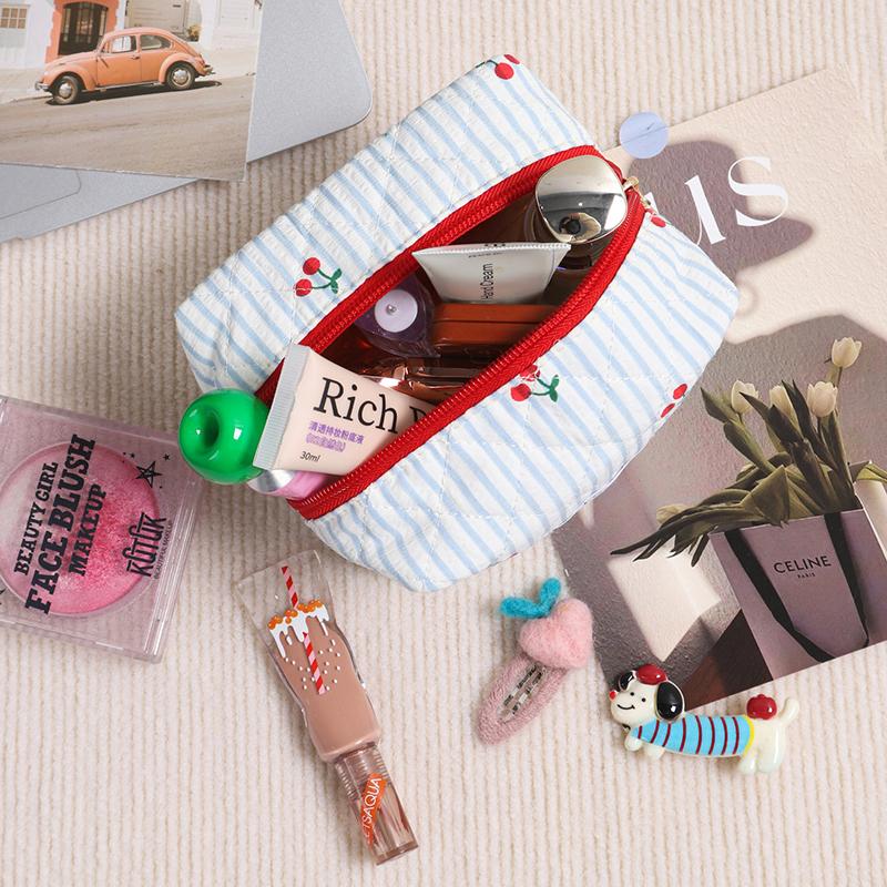 Plaid Bow Makeup Bag, Quilted Cherry Cosmetic Pouch, Student Lightweight Storage, Portable And Multifunctional
