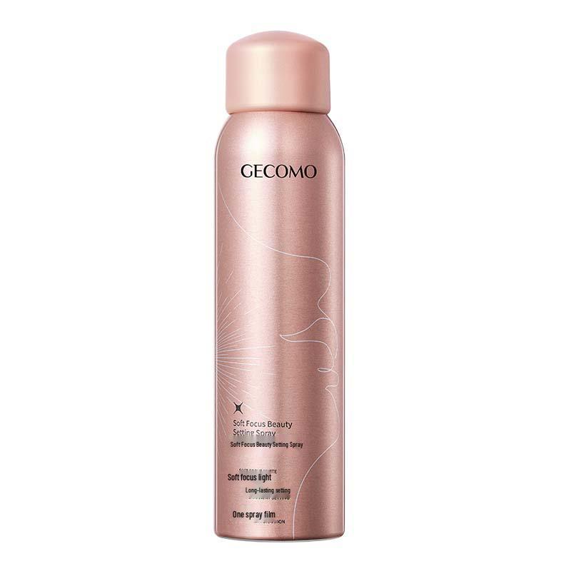 Ge Meng Matte Setting Spray: Long-Lasting, Smudge-Free, Flawless, and Moisturizing for a Soft-Focus Finish.