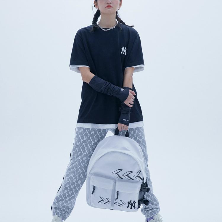 New MLB Set in Sleeve T Shirt Unisex Black 31TS03131-50L