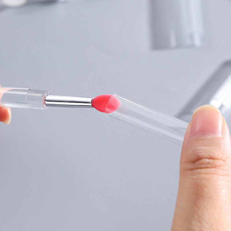 1PC With Cover Makeup Tool Silicone Multifunctional Lip Brush for Lipstick