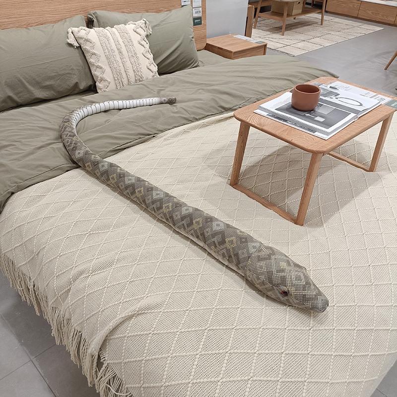 

Имитация питоновой куклы плюшевая игрушка большая змея зодиакальная змея кукла мальчики целая кукла подарок на день рождения 183cm（0.5kg） серый