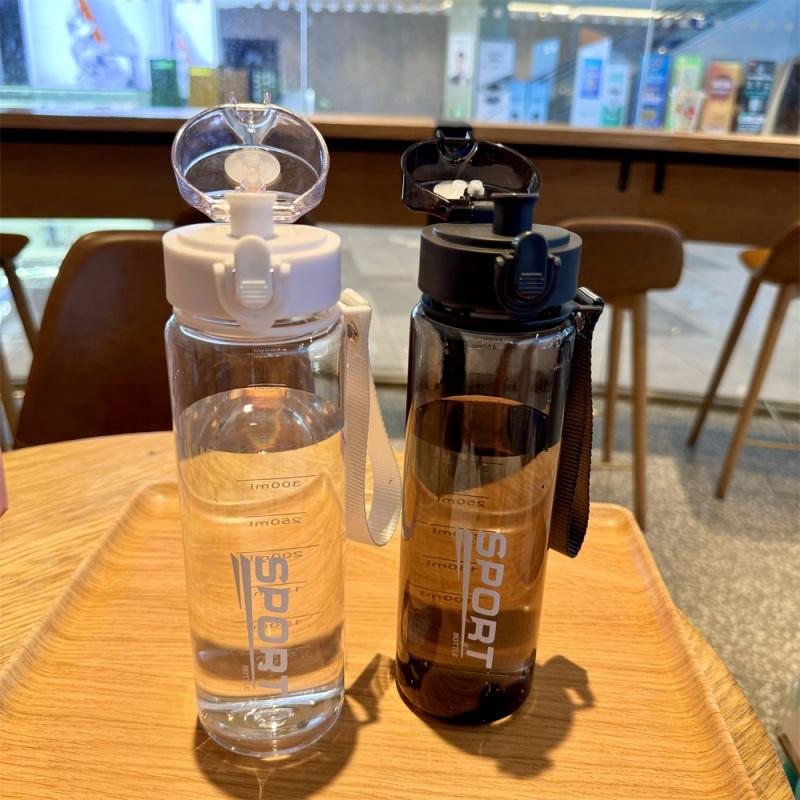 400ml/560ml Water Bottle Leakproof Sports Water Bottle Portable Drinking Cup BPA-Free with Capacity Marking for School Office