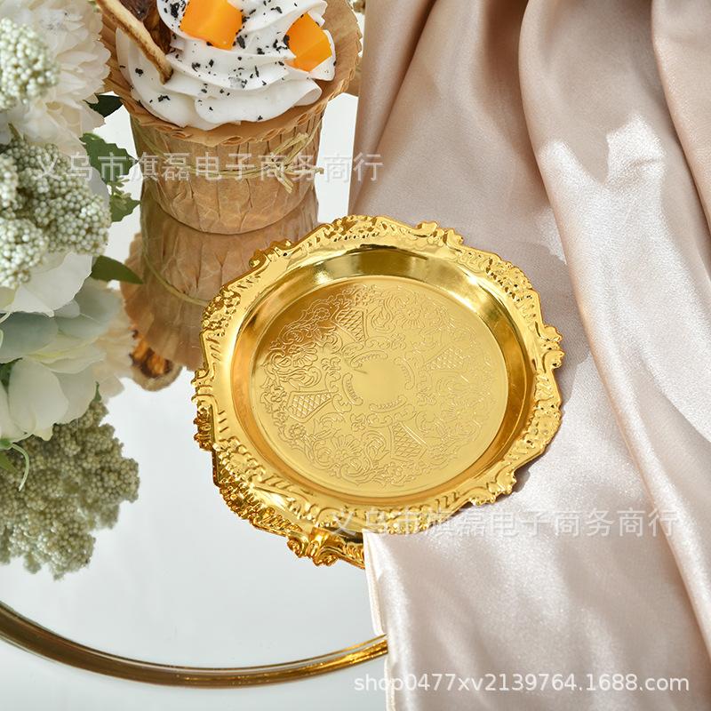 European Retro Metal Carved Coaster: Small Plate for Tea, Dessert, Aromatherapy, Candle, Jewelry Storage