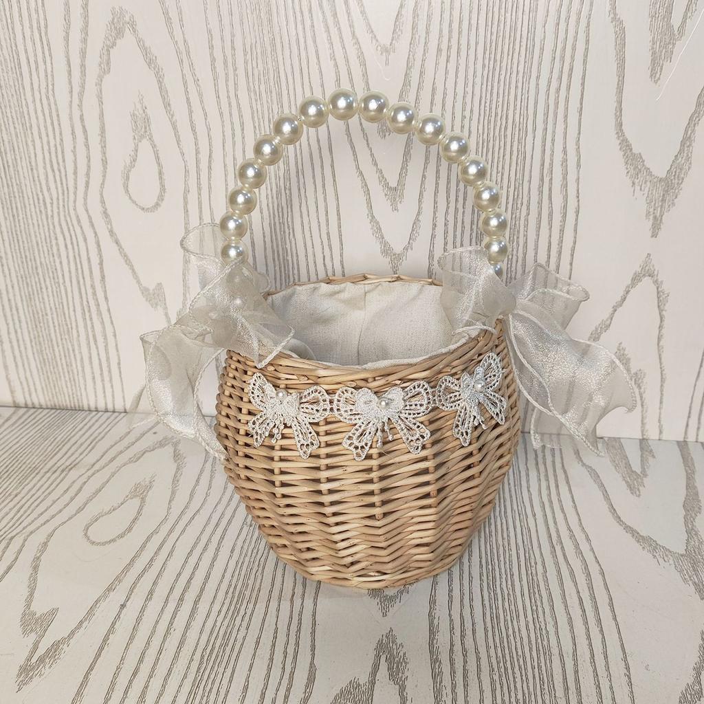 Small Flower Basket Pearl Handle Rattan Woven Flower Basket for Wedding Girl Home Decorations Picnic Garden 18cm
