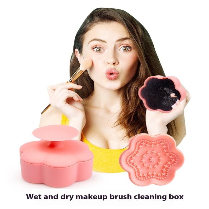 Silicone Cleaner Mat Portable Foldable Pad For Tools Makeup Brush Cleaning Box Soft Mat With Convex Texture Brush