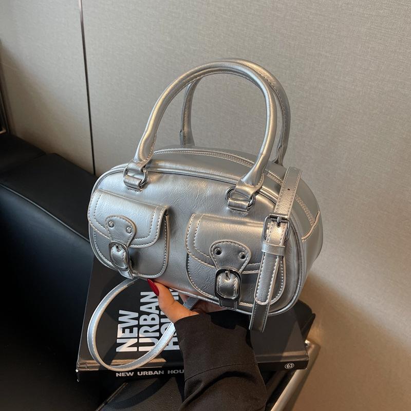 Retro niche handbag small bag women's 2025 new simple bowling bag versatile shoulder messenger bag