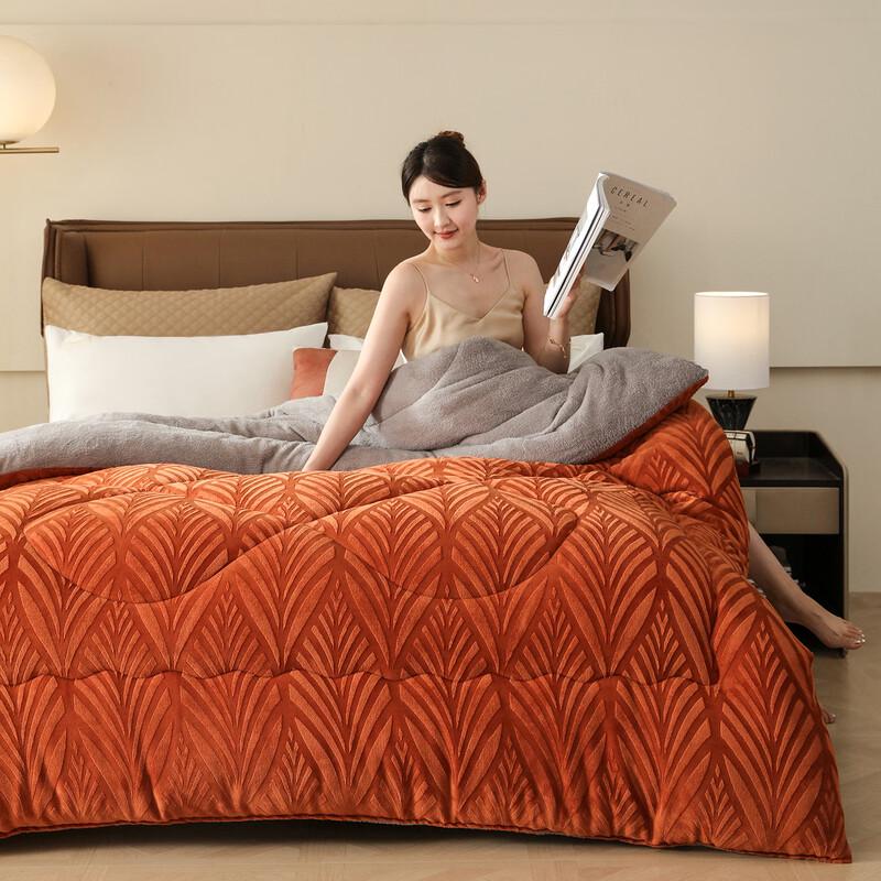 OLOEY Embossed Milk Velvet Winter Duvet