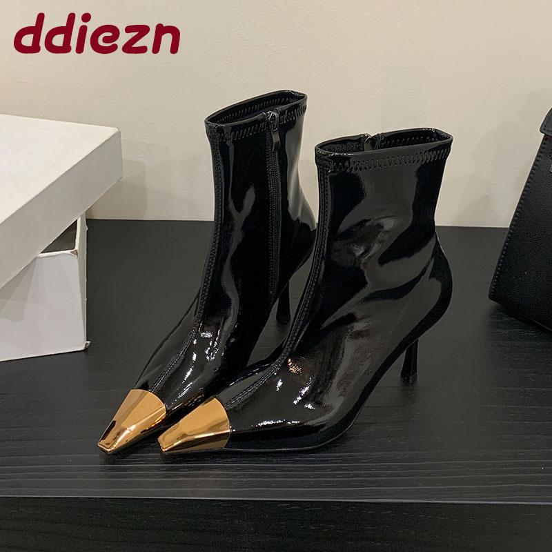 Mode Silber Mode Metall Spitzschuh Moderne Damen Stiefeletten mit Absätzen Schuhe Reißverschlüsse Damen Kurze Stiefel Weibliche Pumps Schuhe