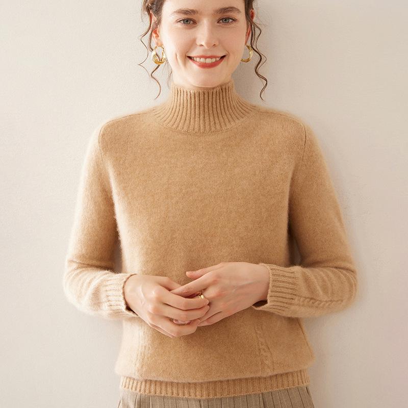 Women's Cashmere Knit Long Sleeve Base Layer - Soft, Warm, and Skin-Friendly for Autumn/Winter