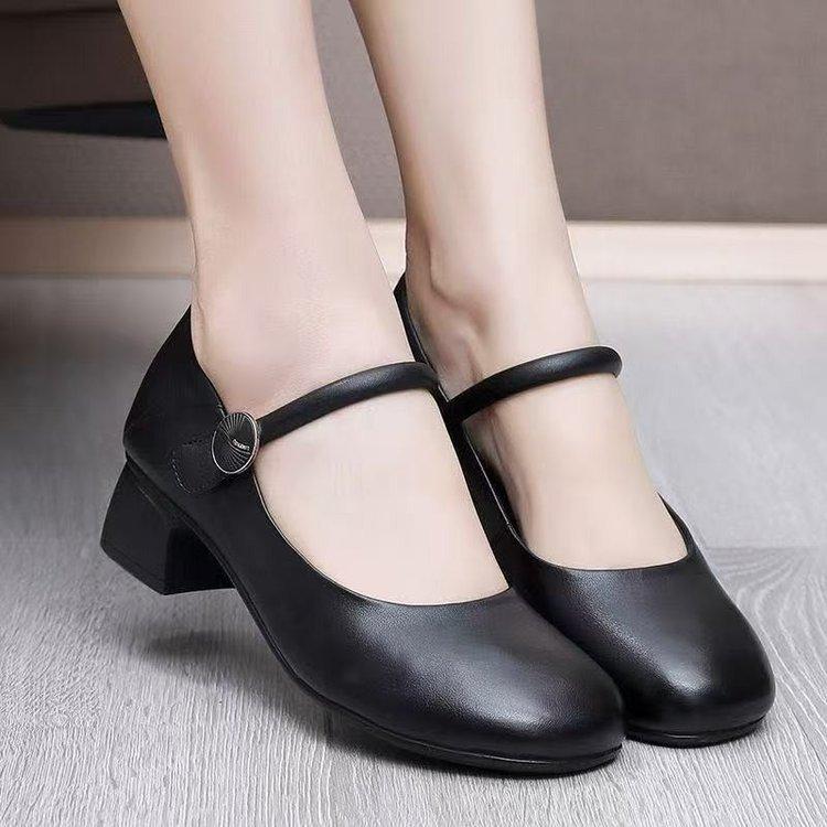 Soft leather retro Mary Jane women's shoes 2025 autumn new temperament versatile small leather shoes shallow mouth comfortable soft sole single shoes