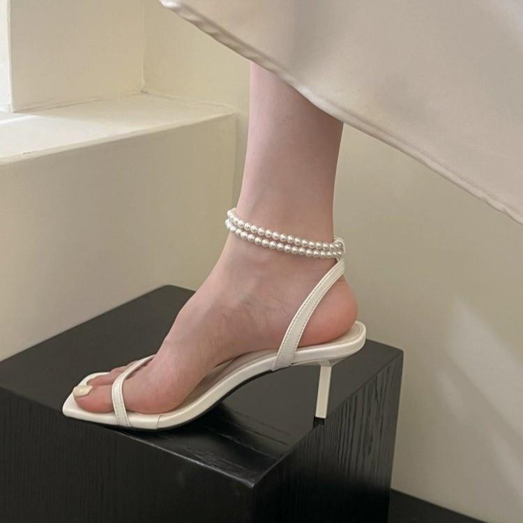 Sandaler med lav hæl Dame Skinn Draktsko Dame Beige Sølv Sommer Høye hæler Lave hæler Mote Komfort Jenter Høye hæler Sandaler