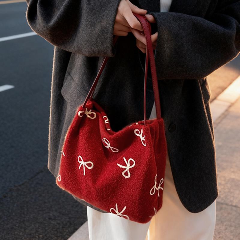 Sweet Bow Shoulder Bag for Women Versatile Commute Fashi Party Small Handbag Christmas Red Underarm Bags New Trend