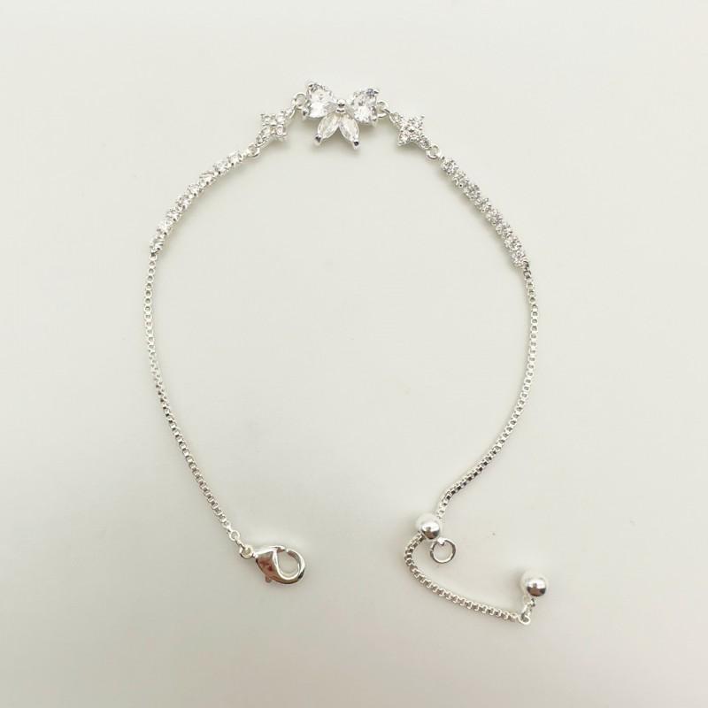 Elegant Bow Four-Point Star Charm Bracelet Women Minimalist Luxury Copper Jewelry Plated Or White Gold Finish White Gold