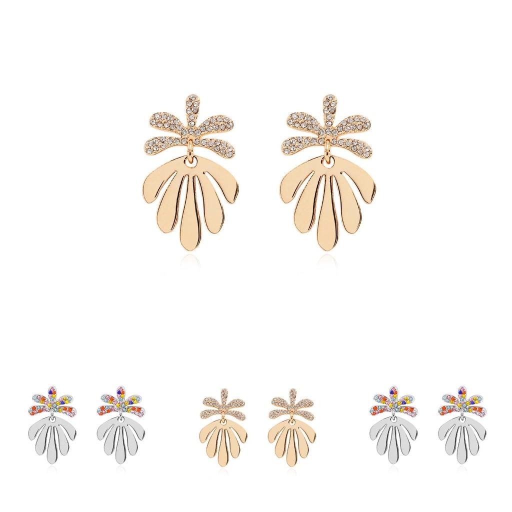Sophisticated Leaf Earrings European American Style Alloy Studs Perfect For Any Occasion