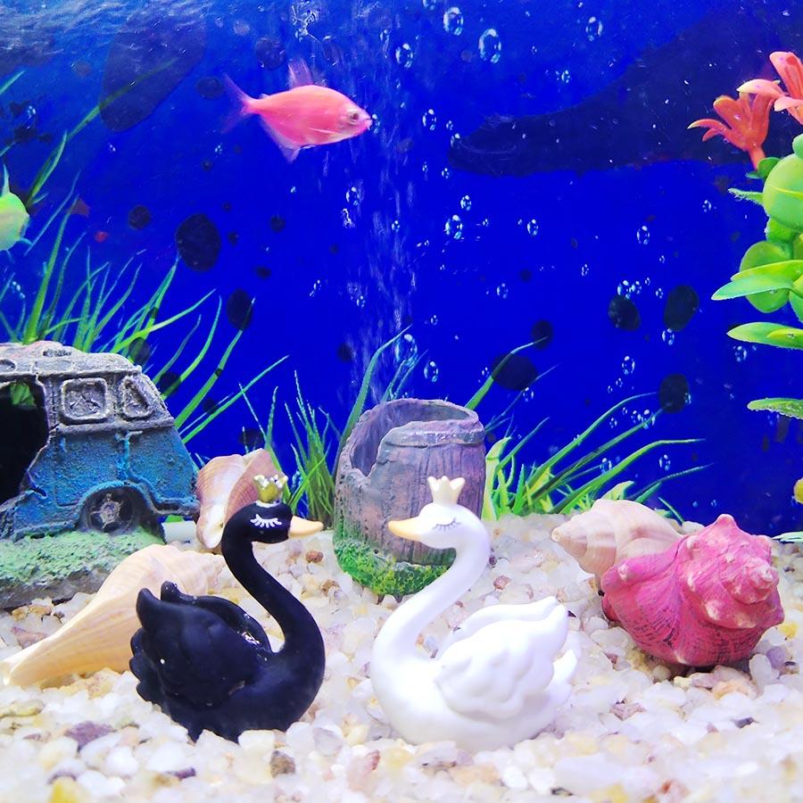 2pcs/set Resin Couples' Crown Swan Decor Set | Aquarium Landscape Ornament | Bonsai Decoration | Home Decor for Fish Tank & Tabletop Styling