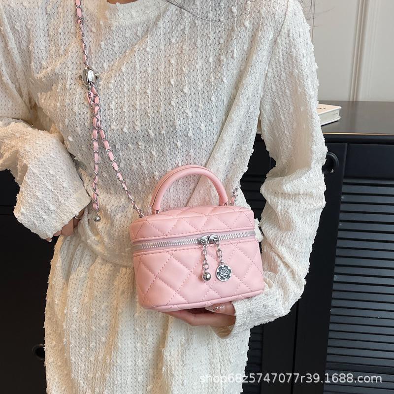 French Small Fragrance Korean Small Shoulder Bag High-end Women's Diamond Check Chain Tote Bag Fashion Texture Crossbody Bag