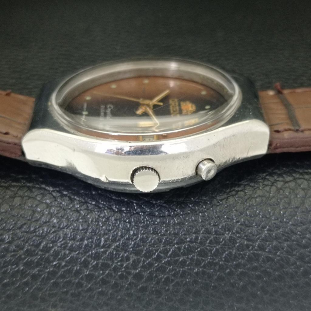 USED VINTAGE ORIENT CRYSTAL AUTOMATIC JAPAN MENS ORIGINAL DIAL WATCH a702252-5 R123-a702252