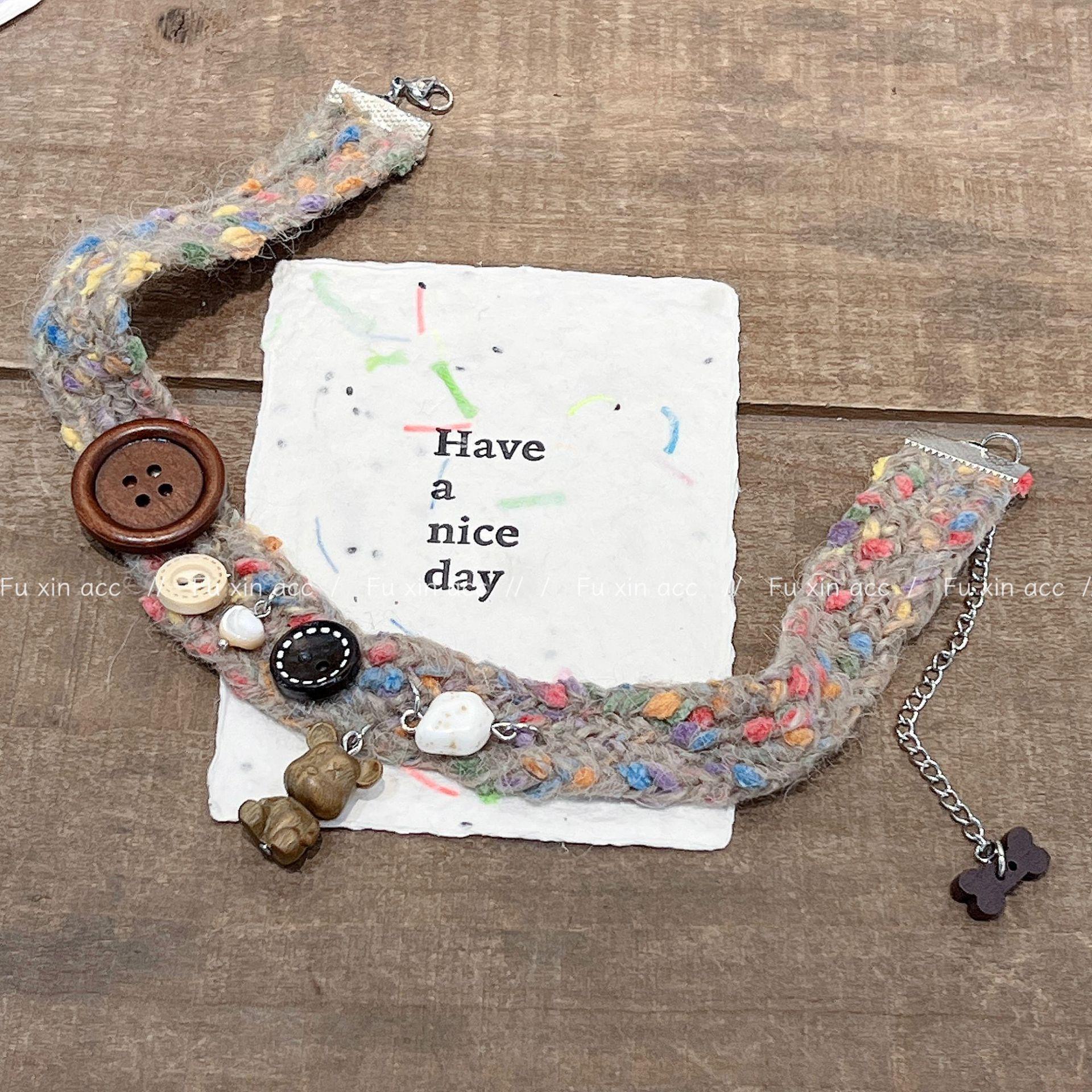 

Винтажное ожерелье из шерсти Майяра с подвеской в виде медведя из сандалового дерева для женщин 10359B