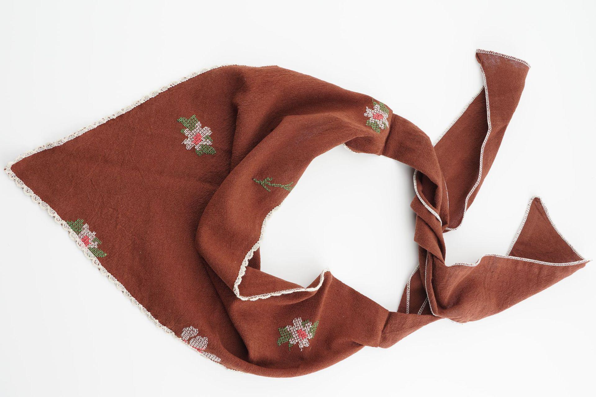 Ретро карамельный цветочный вышитый платок – Треугольный/Квадратный платок светло-коричневого