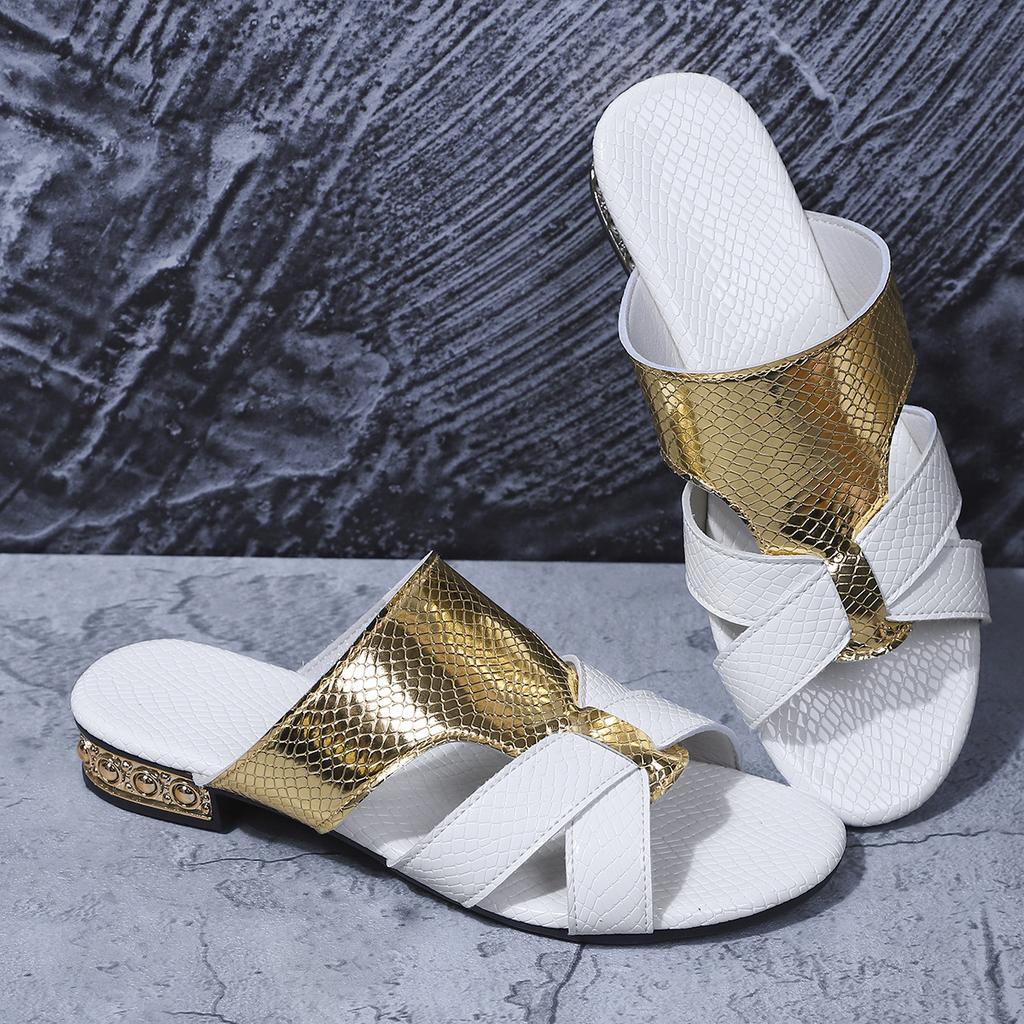 Mode Damen Hausschuhe 2025 Neue Lässige Sandalen Outdoor Weiche Leder Hausschuhe Dicke Sohle Keilabsatz Geflochtene Strohschuhe Luxus Pantoletten Damen