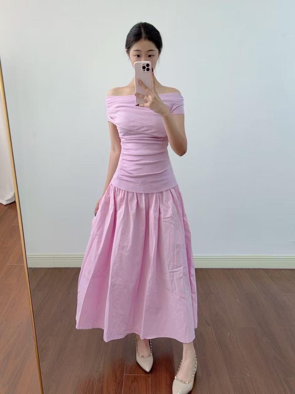 

2026SP Early Spring Two-Color One-Shoulder Knit Patchwork Detachable Dress Small