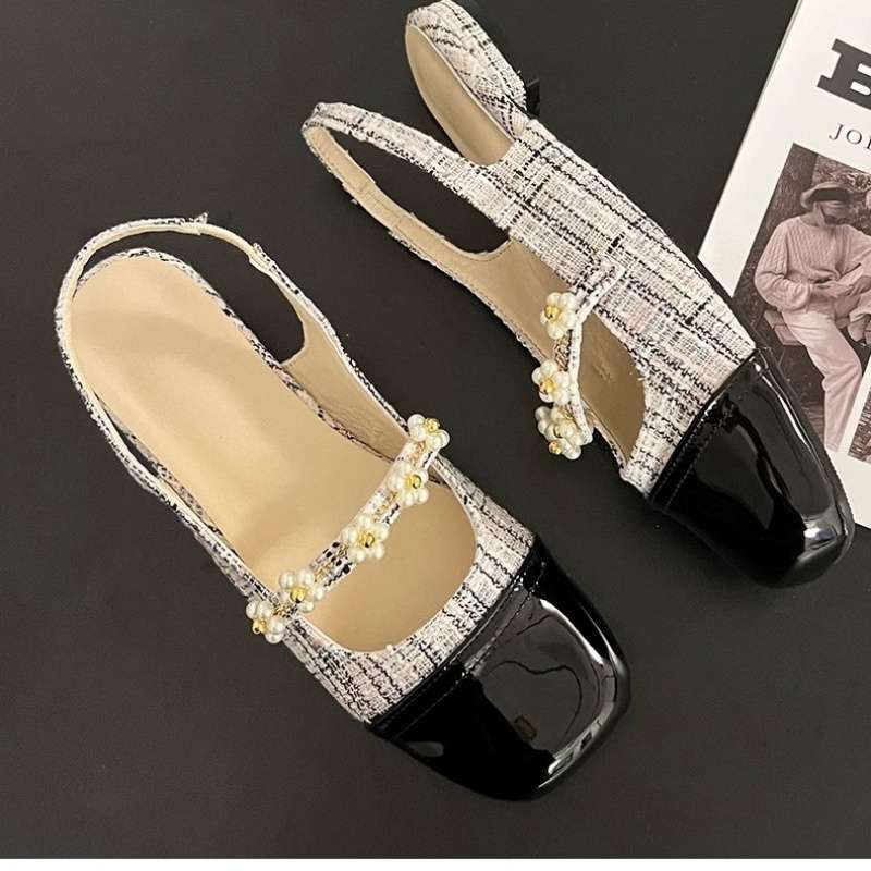 

White retro French Mary Jane shoes 2025 new summer versatile pearl fairy flat-bottomed bag head sandals foreign style 40