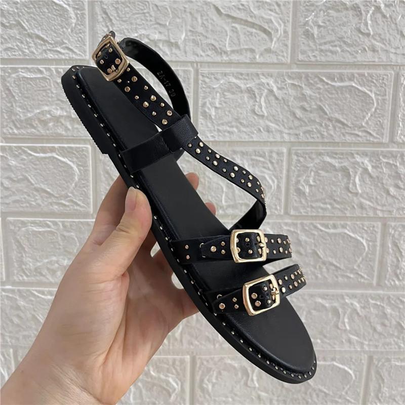 Fashion Ins style Fashion Rivet Strap Buckle Women Flats Sandals 2025 Summer Narrow band Slingbacks Beach Gladiator Sandals Casual Shoes