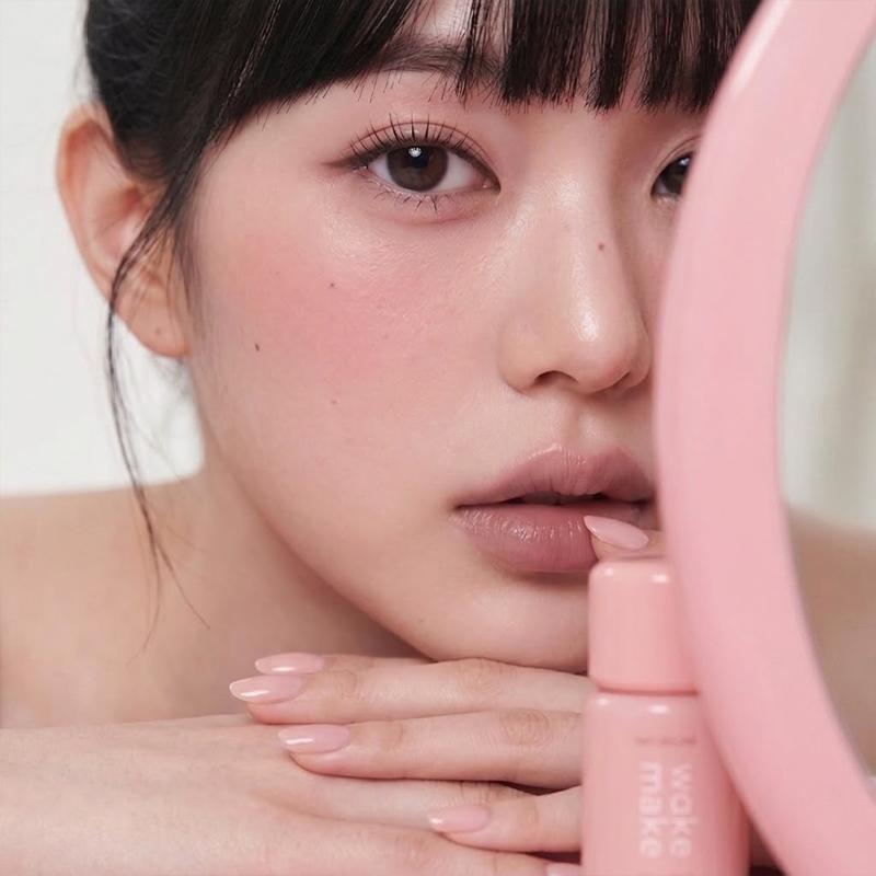 WAKEMAKE Shaking Blur Cheek 4g