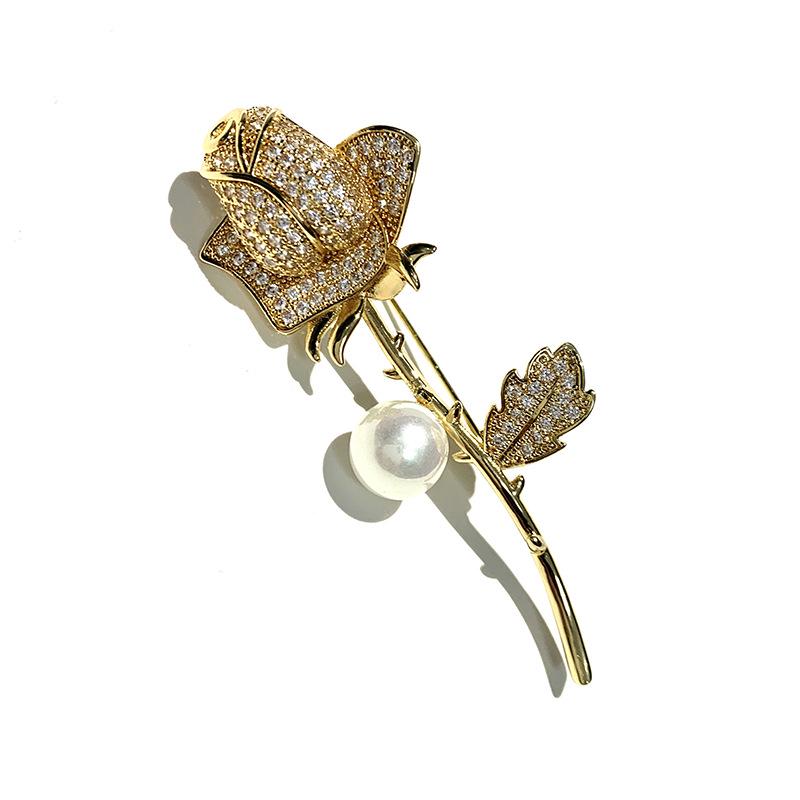 Dilly Snow 3D Rose & Pearl Brooch for Women – Elegant Clothing Accessory