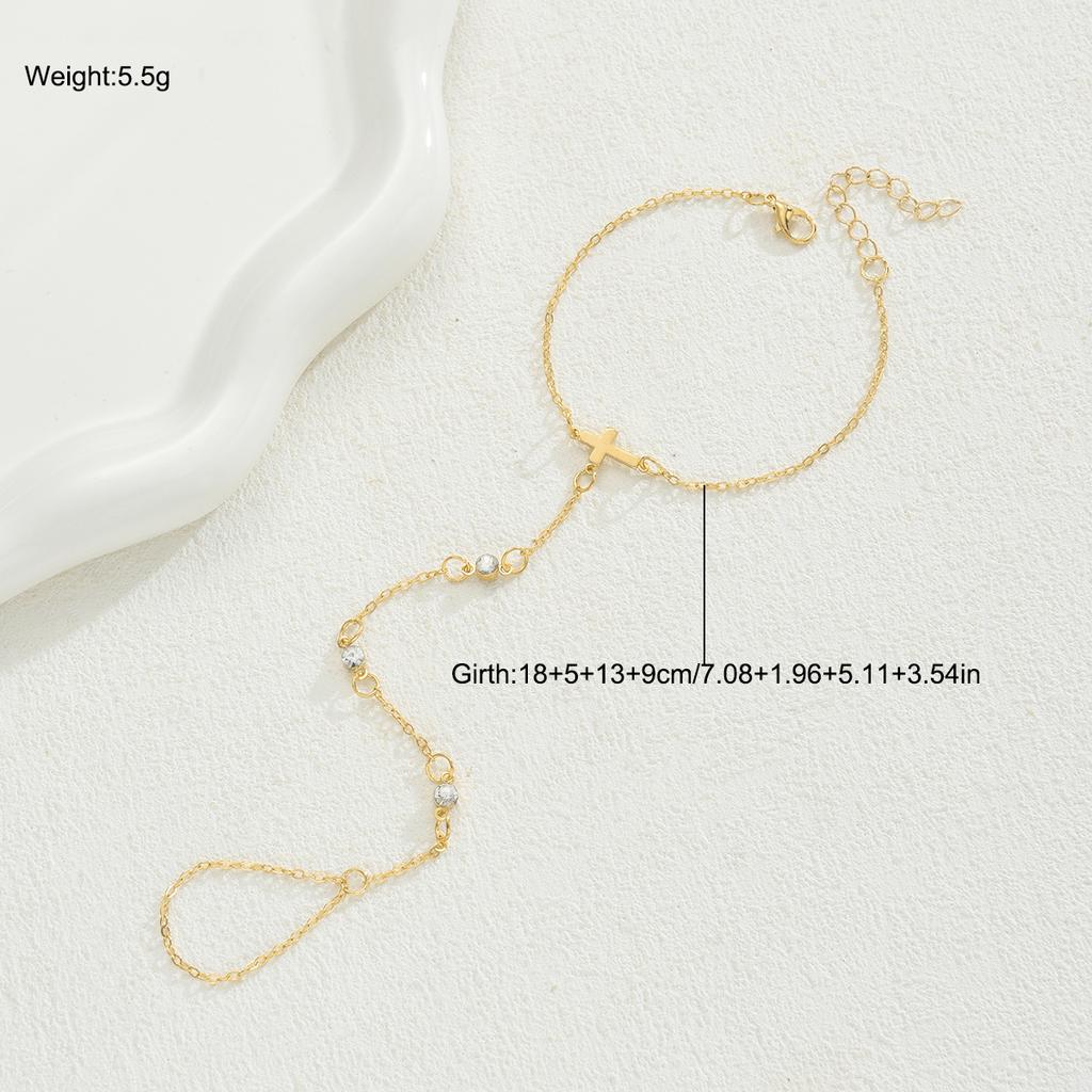 Fashion Simple Gold Color Hand Chain for Women Vintage Elegant Cross Charm Zircon Bracelets Holiday Daily Wear Jewelry Gifts New