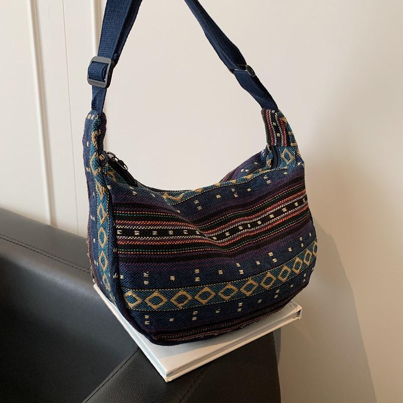 2025 Ethnic Style Large Capacity Retro Dumpling Crossbody Bag