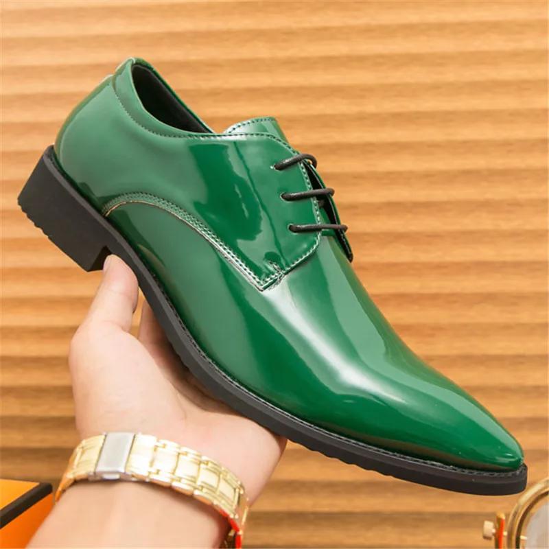 Luxury Fashion New Men's Pointed Mirror Patent Leather Oxford Men Shoes Designer Formal Wedding Prom Dress Shoes for Men