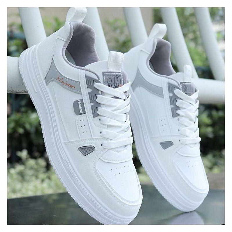 Spring New Lightweight Sports Shoes Soft Sole Non-slip Casual Running Shoes Travel Shoes