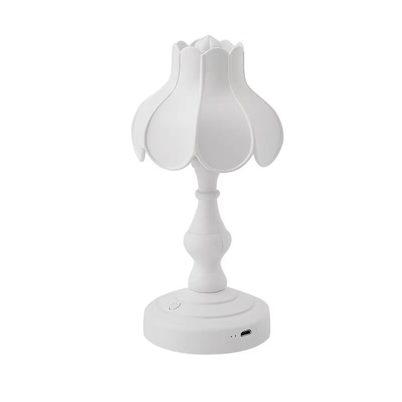 Retro Lotusblad Nattlampa Skrivbord Mini Dekorativa Ornament USB-Laddning Macaron-stil Sängbelysning Liten Bordslampa
