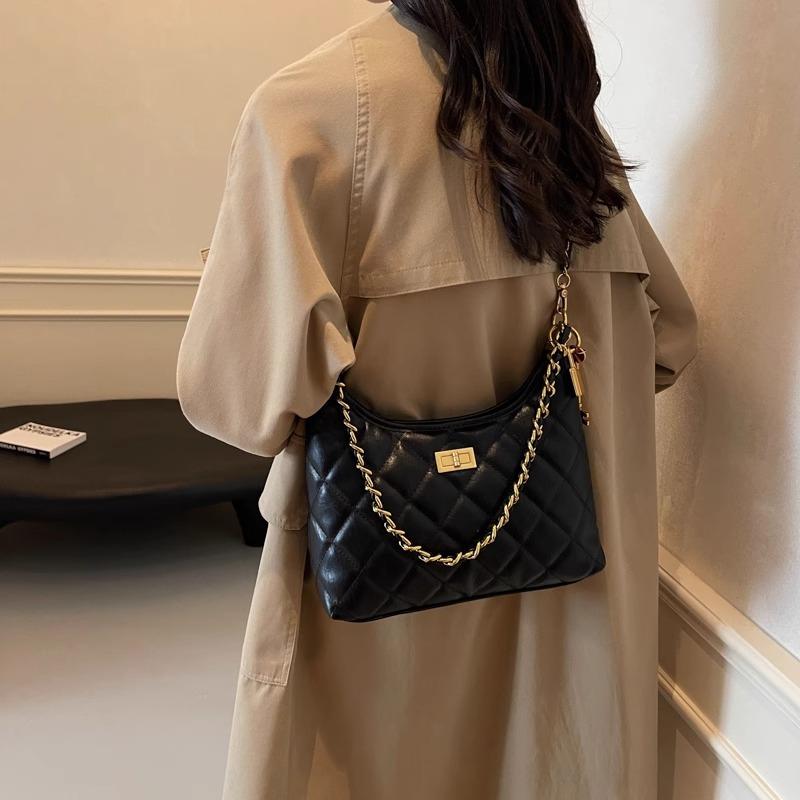 High Texture 2025 Spring New Versatile Tote Women's Small Fragrant Wind Diamond Chain Bag Single Shoulder Crossbody Portable Large Bag