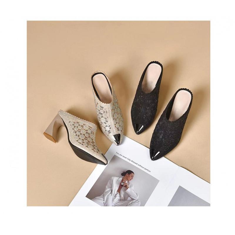 

2025 summer new product fashion temperament pointed head high heel hollow fashion half drag women thick heel outer wear slippers explosion 40 чёрный