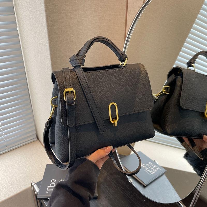 Small Bag New Women's Bag Versatile Messenger Bag Fashion Portable Small Square Bag